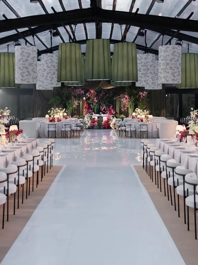 Matte White Seamless