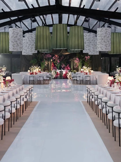 Matte White Seamless